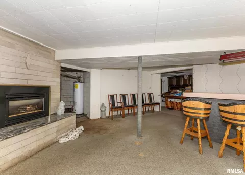 1220 34th St, Moline, IL 61265 photo 24