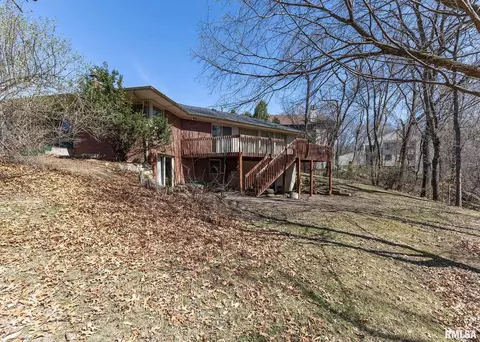 1220 34th St, Moline, IL 61265 photo 2