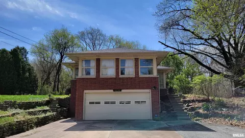 1220 34th St, Moline, IL 61265 photo 12