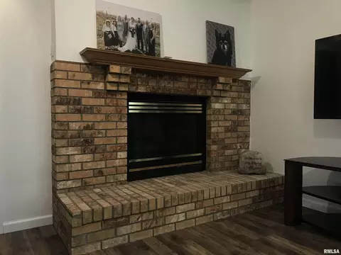 3301 53rd St, Moline, IL 61265 photo 15