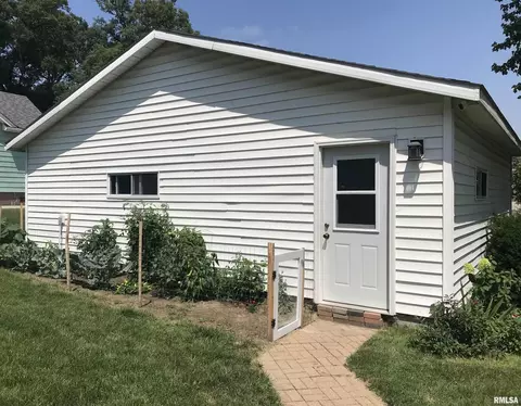 3301 53rd St, Moline, IL 61265 photo 41