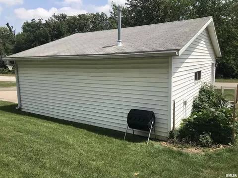 3301 53rd St, Moline, IL 61265 photo 42
