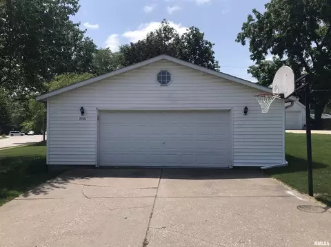 3301 53rd St, Moline, IL 61265 photo 39