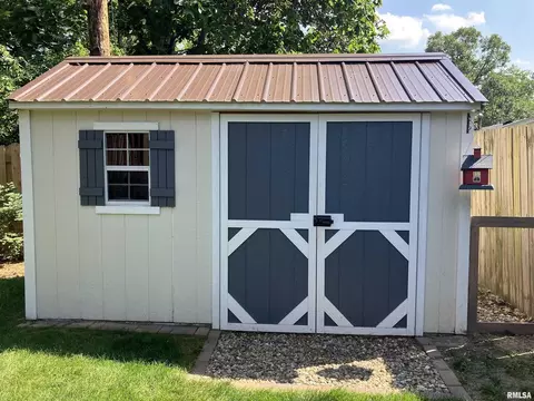 3301 53rd St, Moline, IL 61265 photo 28