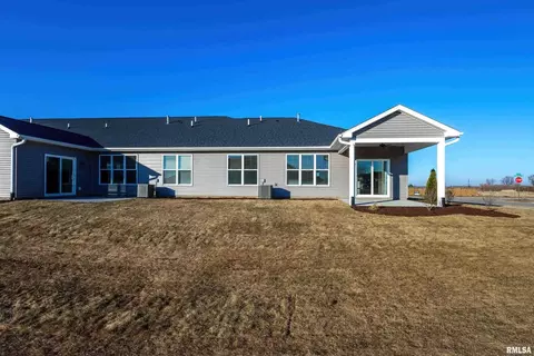 367 E Donahue St, Eldridge, IA 52748 photo 29