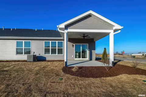 367 E Donahue St, Eldridge, IA 52748 photo 30