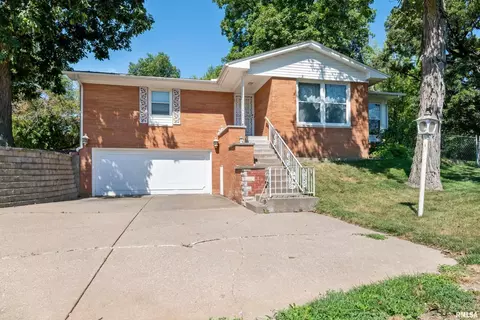 507 Blackhawk Ave, Milan, IL 61264