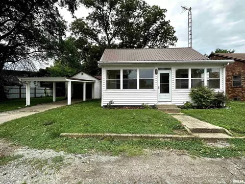 115 N Jarrell St, Ridgway, IL 62979