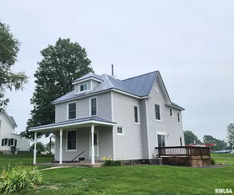 240 W High St, Mendon, IL 62351