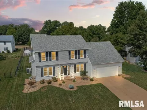 5018 Eagle Ct, Davenport, IA 52807