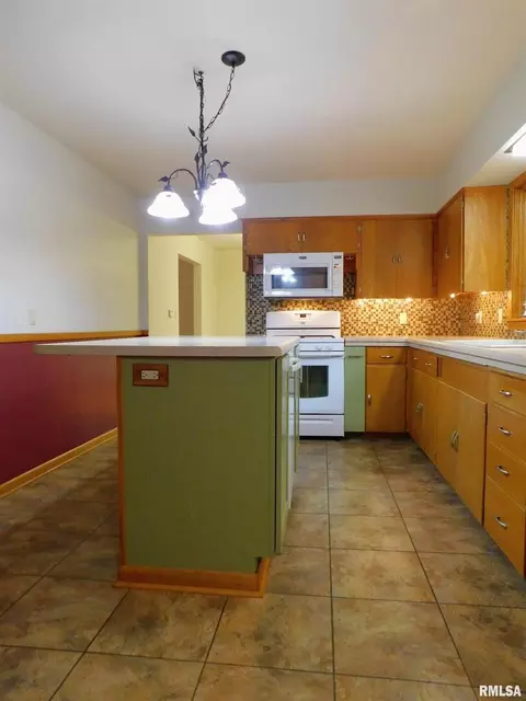 3120 12th Ave, Moline, IL 61265 photo 11