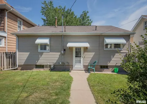 316 1st Ave, Silvis, IL 61282 photo 2