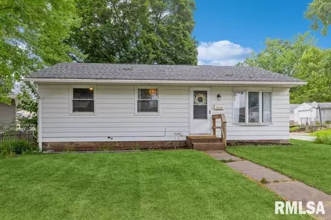 2418 W Lombard St, Davenport, IA 52804