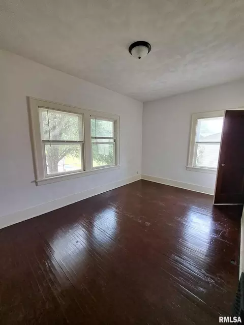 2319 7th St, Moline, IL 61265 photo 14