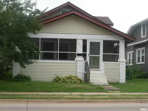 2319 7th St, Moline, IL 61265
