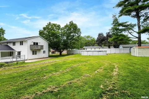 213 28th Ave, Moline, IL 61265 photo 38