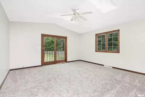 213 28th Ave, Moline, IL 61265 photo 23