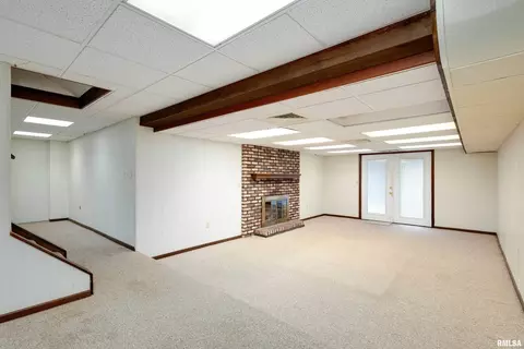 213 28th Ave, Moline, IL 61265 photo 27