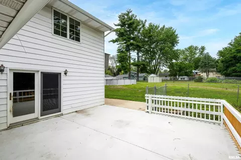 213 28th Ave, Moline, IL 61265 photo 35