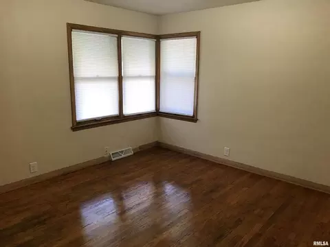113 W Kellogg Ave, Kewanee, IL 61443 photo 26