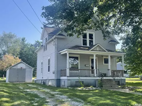 135 W Church St, Kewanee, IL 61443