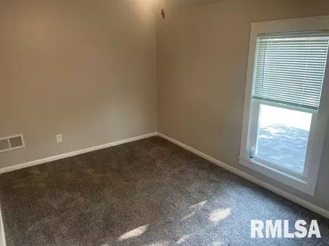 302 Hollis St, Kewanee, IL 61443 photo 14
