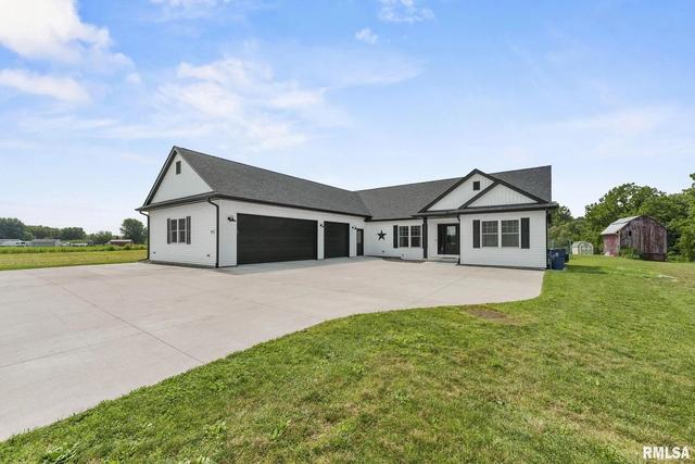 6516 N 221st St, Port Byron, IL 61275