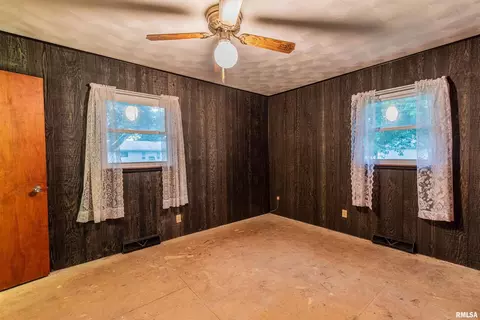 417 SE 7th Ave, Galva, IL 61434 photo 14