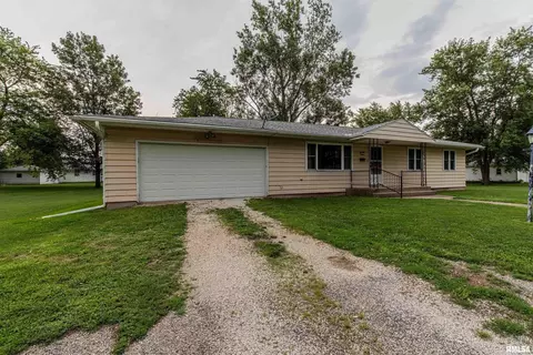 417 SE 7th Ave, Galva, IL 61434 photo 2
