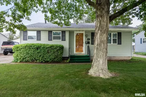 4821 47th Ave, Moline, IL 61265