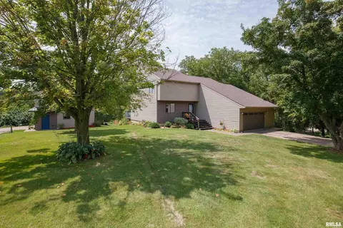 20726 41st Ave N, Port Byron, IL 61275