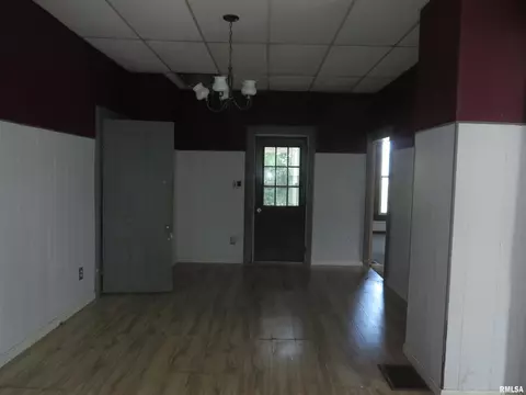 831 Broadway St, Hamilton, IL 62341 photo 7