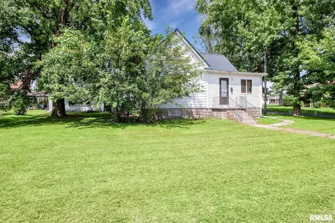 308 W Boulevard St, Marion, IL 62959