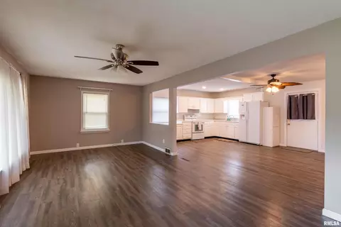 507 Bainbridge Rd, Marion, IL 62959 photo 6
