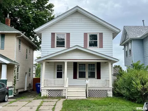 1819 Grand Ave, Davenport, IA 52803