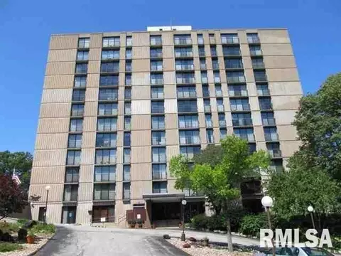 1800 7th St #7D, East Moline, IL 61244