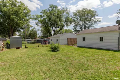 3205 48th Ave, Moline, IL 61265 photo 23