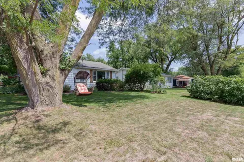 3205 48th Ave, Moline, IL 61265 photo 2