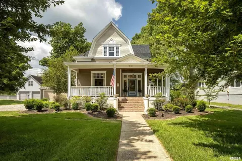 702 S Market St, Marion, IL 62959