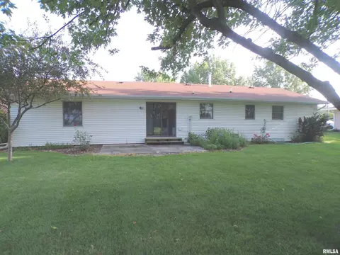 304 Marlane Dr, Alpha, IL 61413 photo 2