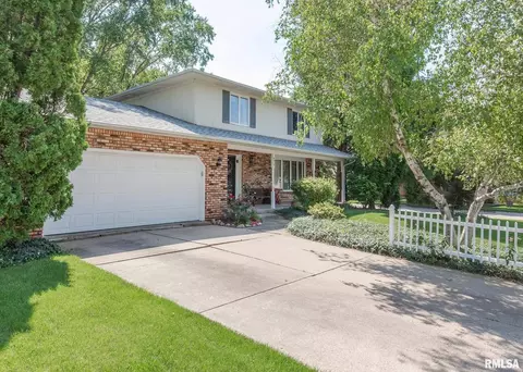 4407 N Linwood Ave, Davenport, IA 52806