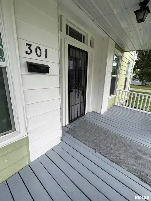 301 Payson St, Kewanee, IL 61443 photo 6