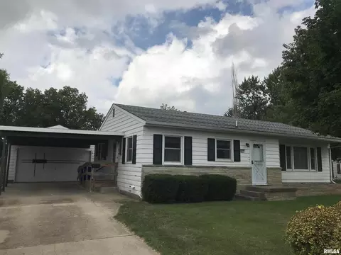 817 Harrison St, Kewanee, IL 61443