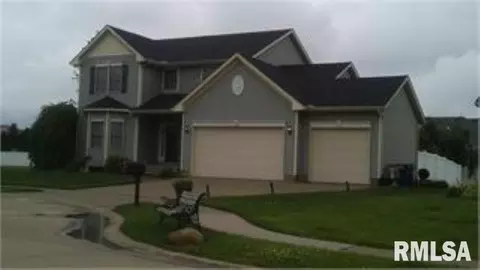 525 Conor Ct, Blue Grass, IA 52726