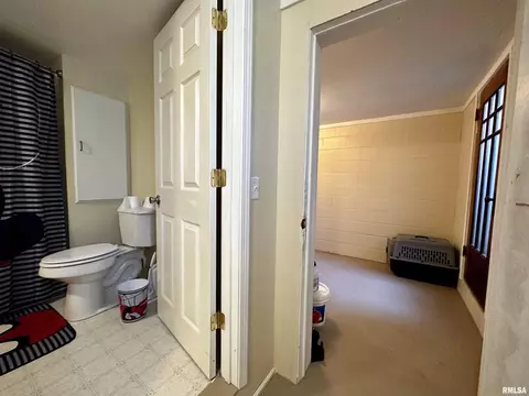 602 S Beacon Ave, Broughton, IL 62817 photo 38