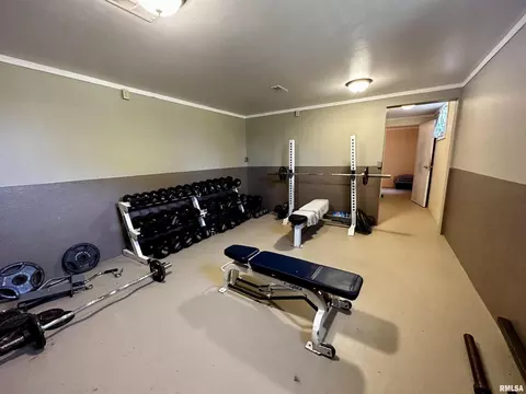 602 S Beacon Ave, Broughton, IL 62817 photo 37