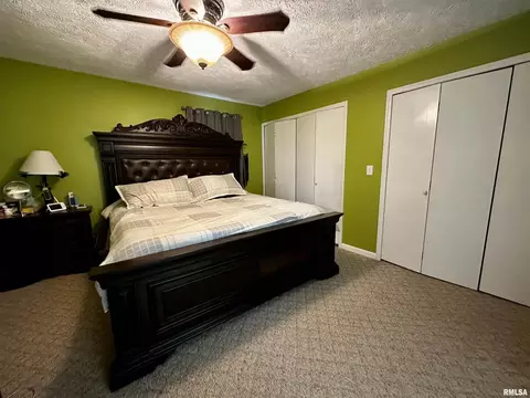 602 S Beacon Ave, Broughton, IL 62817 photo 29