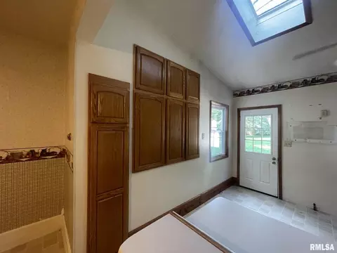 620 NW 3rd Ave, Galva, IL 61434 photo 12