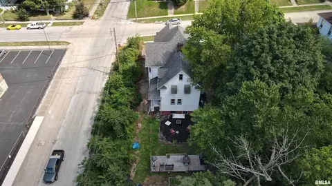 701 25th St, Moline, IL 61265 photo 36