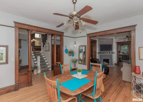 701 25th St, Moline, IL 61265 photo 16